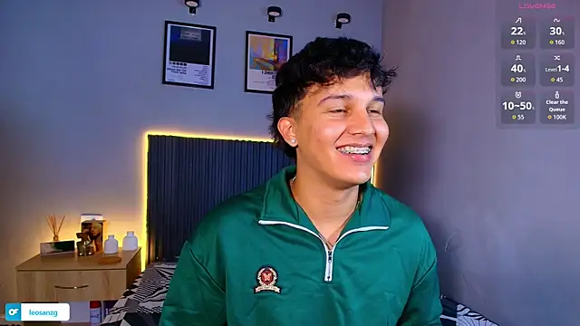 Leo_Savage_ webcam