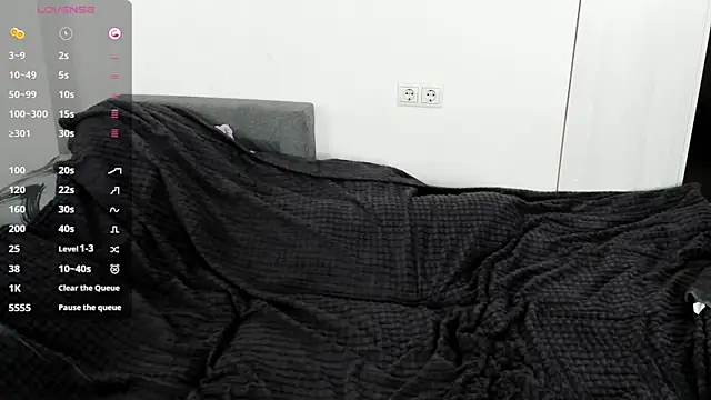 Dark_Moni webcam