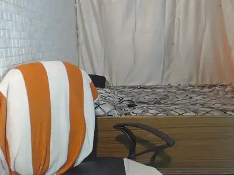 Oh_Maya live cam