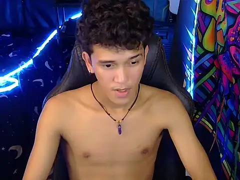hugekenbigcock webcam