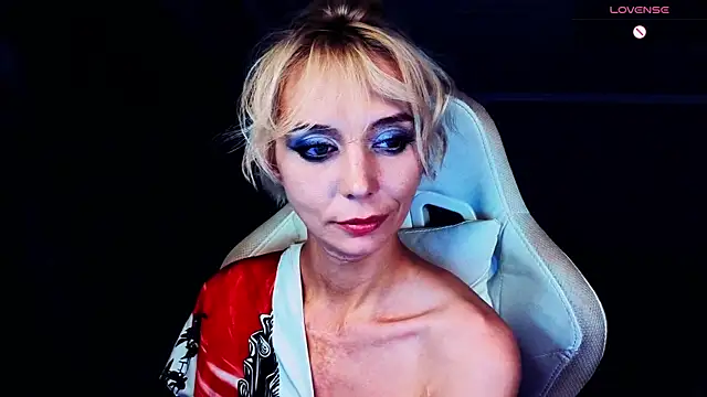 Blondice webcam