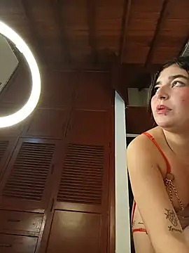 Scarlett_Gold_