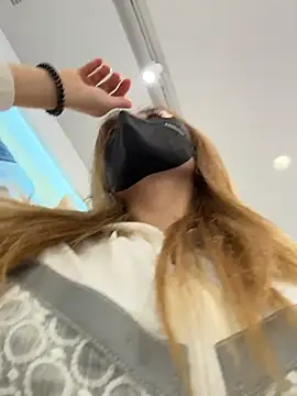 okgirl_23 webcam