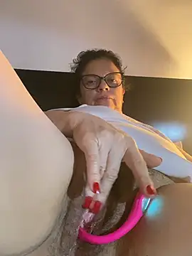 sharongirl07 (F mature) - Show chorro squirt