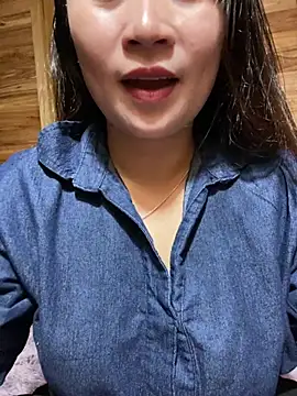 violet-00 webcam