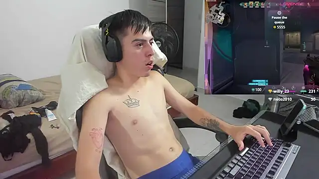 michael_stiff (Ask my age) - show oil sexy