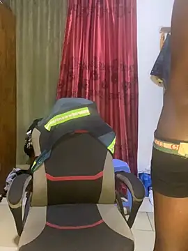 Pornhouse420 webcam