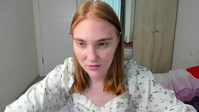 ReddHotPipper webcam