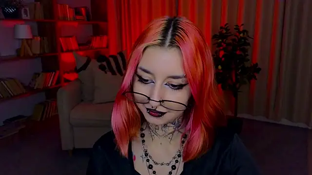 Mistress__Marcelline webcam