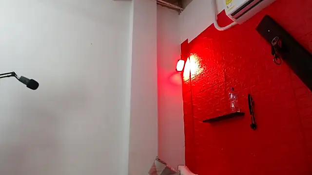 bdsmforever18 webcam