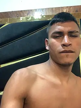 Emiliano_Reyes webcam