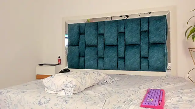 Emma_collins01 webcam