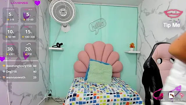 sandra_petite19 webcam