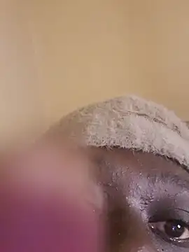 poojr2 webcam