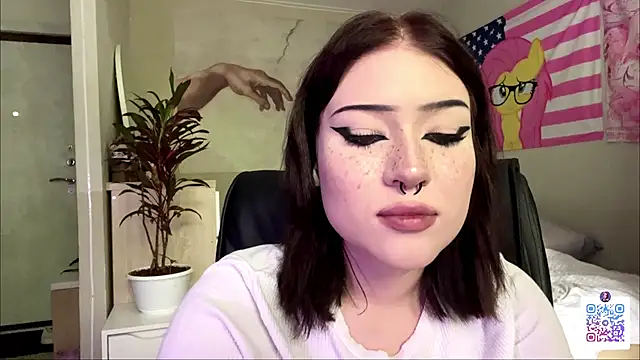 Alisha_Skyy webcam