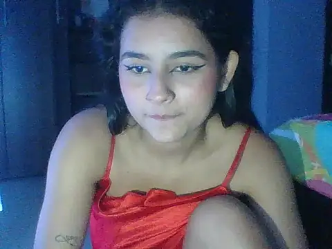 NorahGold1 webcam