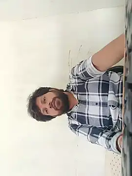 Desi_Chudakkad's most recent online snapshot