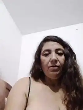 cachonda69- webcam