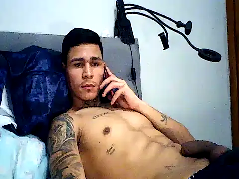 Thiago23cm78 webcam