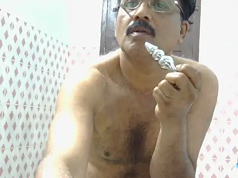 Entire_Creation webcam