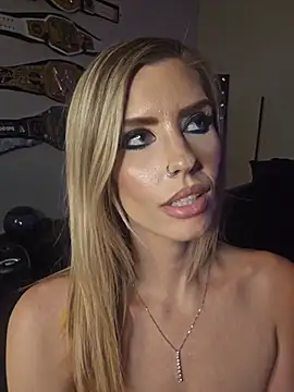 ellieconradxo webcam