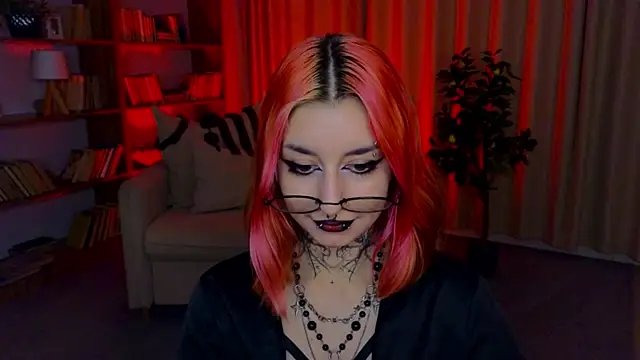 Mistress__Marcelline webcam