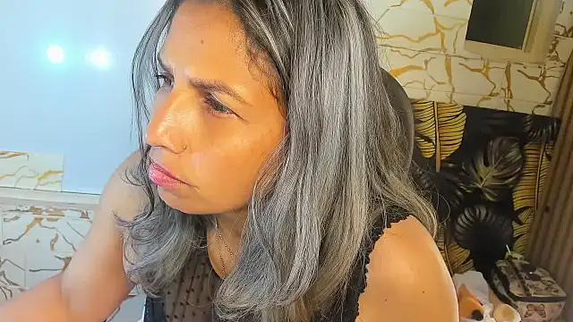 Danna_Sg webcam