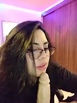 Roxxy_Sade webcam