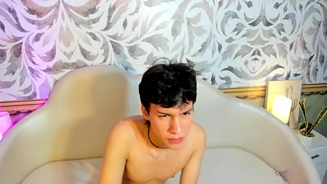 max_hunter1 webcam