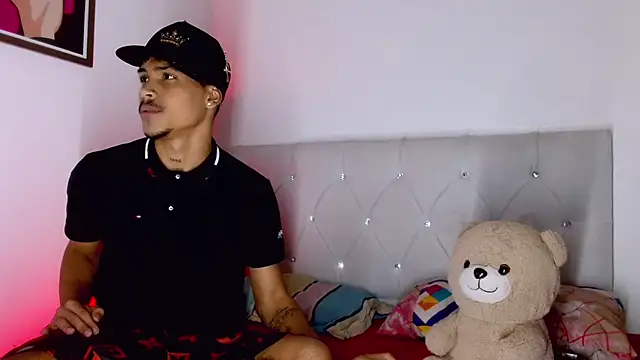 Angel_foxc13 webcam