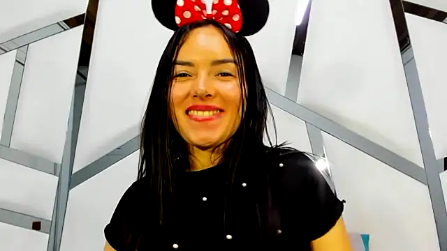 Violett_Bliss webcam