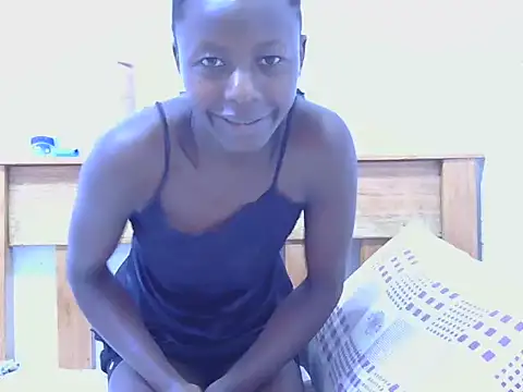 zuhura69 webcam