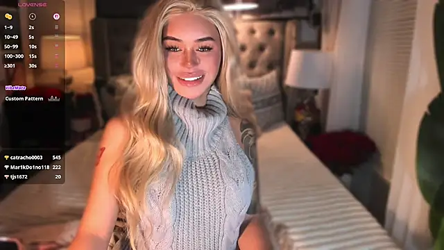 ParisianDoll webcam