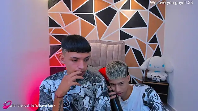 Juan_Nd_Steven live sex cam
