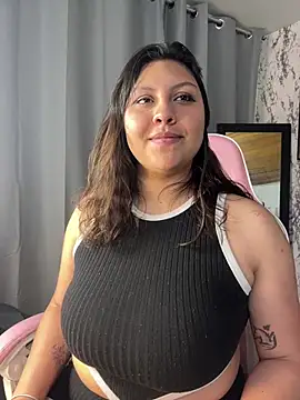 Larissa_Antonella webcam