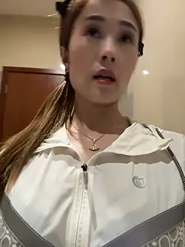okgirl_23 webcam