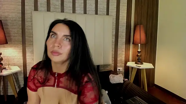 Hannah_Cross webcam