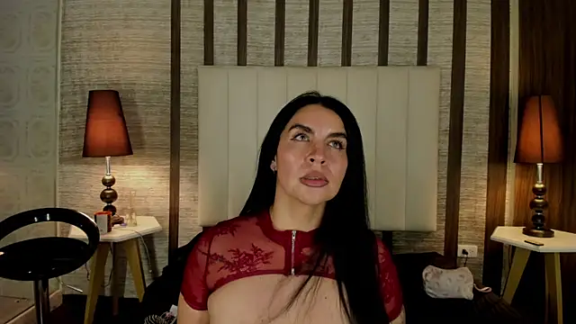 Hannah_Cross webcam