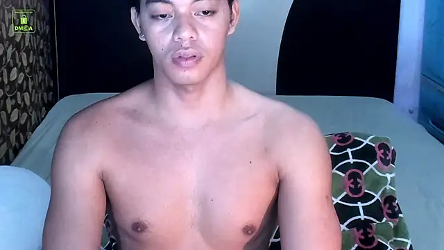 Crazyasiancum1 webcam