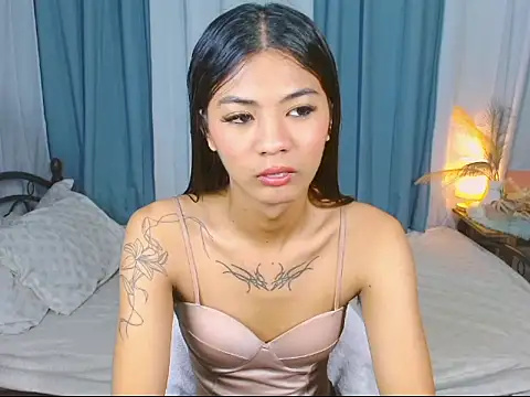Asiannightingle webcam