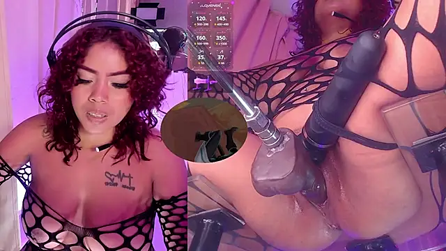 NinaCapelli webcam