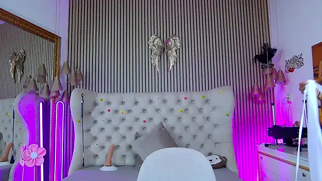 PlayfulShow