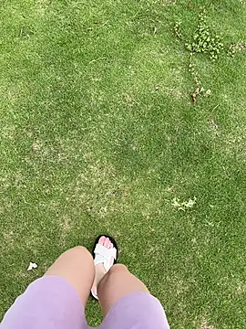 littleqiu live cam on StripChat
