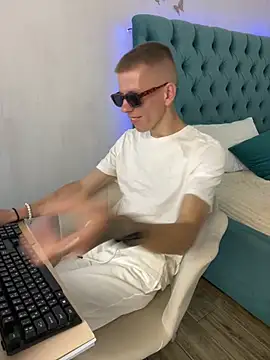 Cristian__Dior webcam