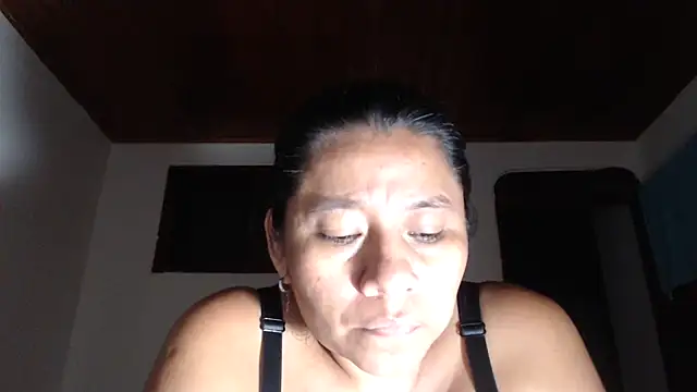 adrixxx38 webcam