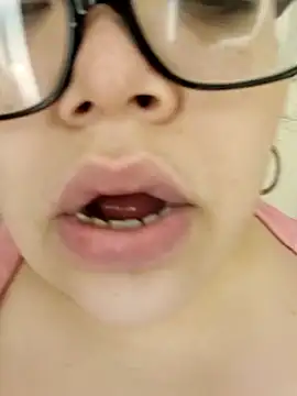 Jazzythorn88 live cam on StripChat
