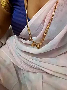 tamil_ammani - Tamil_Ammani's free webcam