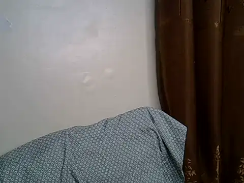 Curvy_nelly1 live cam on StripChat