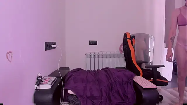 Модель: Lyricca