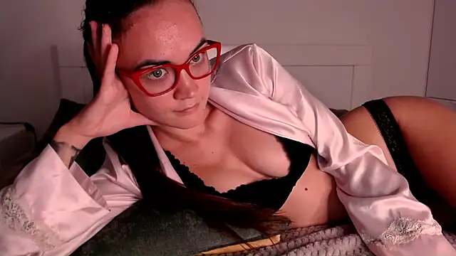 EvelynGG webcam